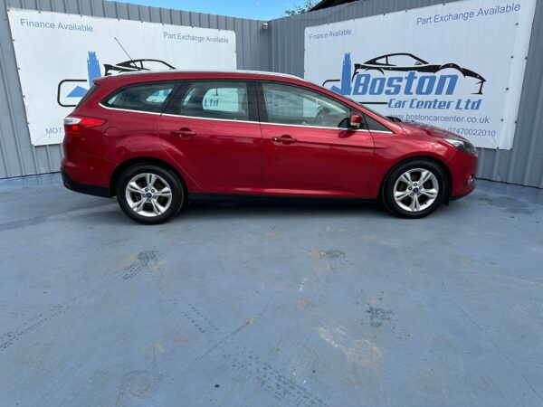Ford, Focus 2012(12) 1.6 TDCi 115 Zetec 5dr-EF12CHG - Image 6