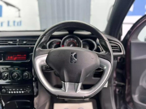 Citroen, DS3 2014(14) 1.6 e-HDi Airdream DStyle 2dr-LY14AJV - Image 9