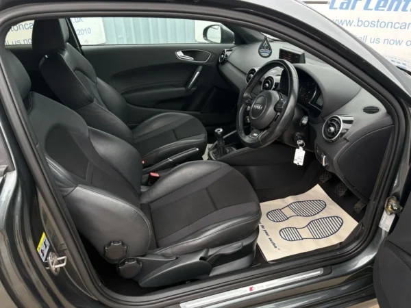 Audi, A1 2012 (12) - 2.0 TDI Black Edition 3dr-BV12UUB - Image 17