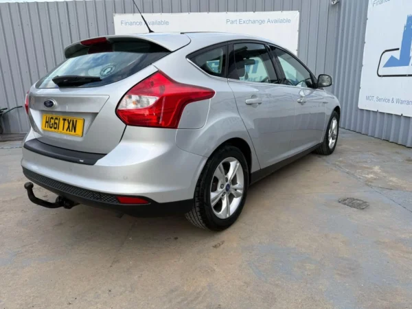 Ford, Focus 2012 (61) - 1.6 125 Zetec 5dr-HG61TXN - Image 5