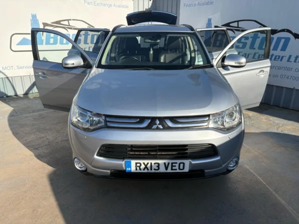 Mitsubishi, Outlander 2013 (13) - 2.2 DI-D GX4 5dr-RX13VEO - Image 4