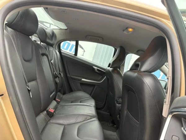 Volvo, S60 2011 (61) - D3 [163] SE 4dr Geartronic-AK61CLN - Image 16
