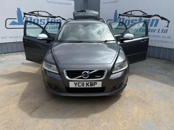 Volvo, V50 2011 (11) - D2 [115] R DESIGN 5dr-YC11KBP - Image 4