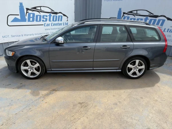 Volvo, V50 2011 (11) - D2 [115] R DESIGN 5dr-YC11KBP - Image 6