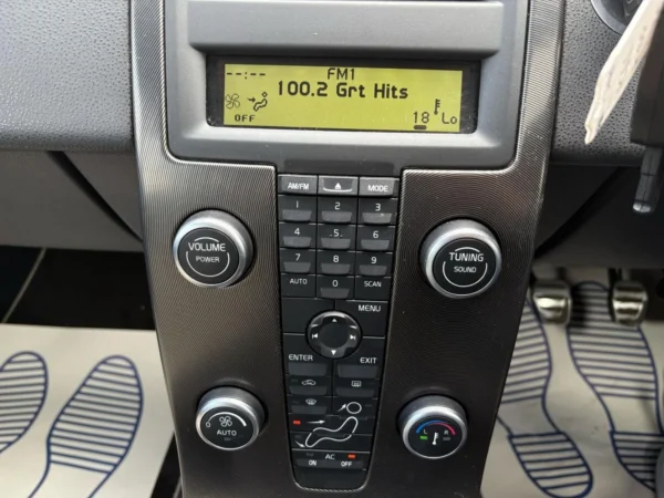 Volvo, V50 2011 (11) - D2 [115] R DESIGN 5dr-YC11KBP - Image 15