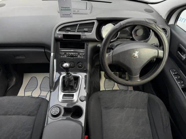 Peugeot, 3008 2012 (62) - 1.6 HDi 112 SR 5dr-EK62SVZ - Image 12