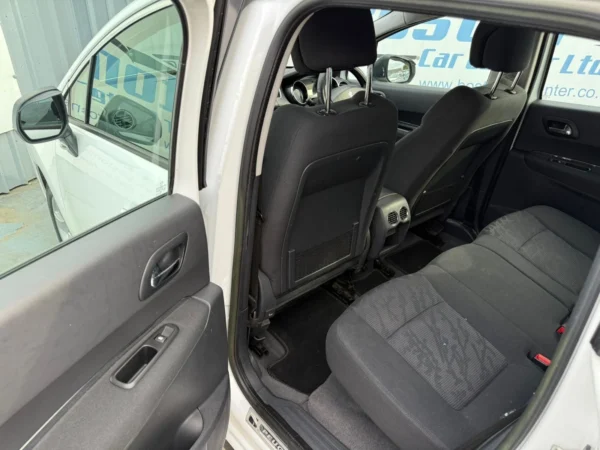 Peugeot, 3008 2012 (62) - 1.6 HDi 112 SR 5dr-EK62SVZ - Image 20