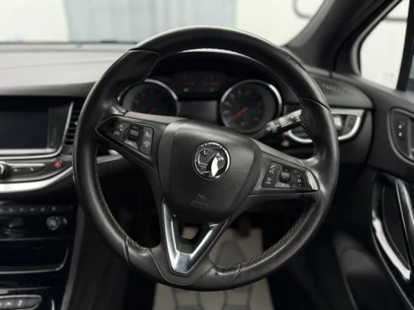 Vauxhall, Astra 2016 (66) - 1.4T 16V 150 SRi 5dr-DV66YLL - Image 11