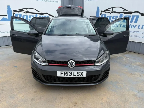 Volkswagen, Golf 2013 (13) - 1.6 TDI 105 S 5dr-FR13LSX - Image 3