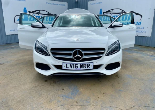 Mercedes-Benz, C-Class 2016 (16) - C200d Sport 4dr Auto-LV16WRR - Image 4