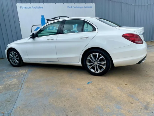 Mercedes-Benz, C-Class 2016 (16) - C200d Sport 4dr Auto-LV16WRR - Image 5