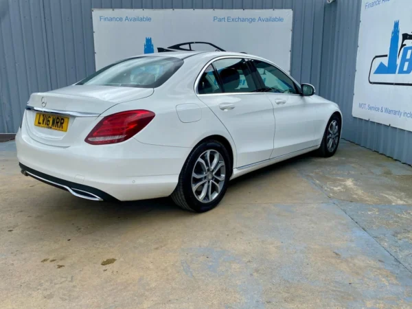 Mercedes-Benz, C-Class 2016 (16) - C200d Sport 4dr Auto-LV16WRR - Image 7
