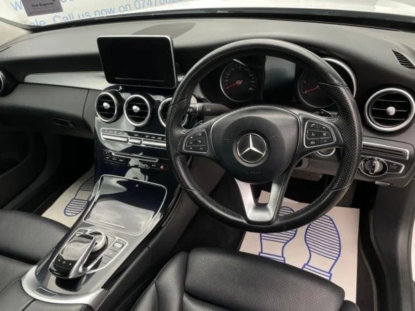 Mercedes-Benz, C-Class 2016 (16) - C200d Sport 4dr Auto-LV16WRR - Image 10