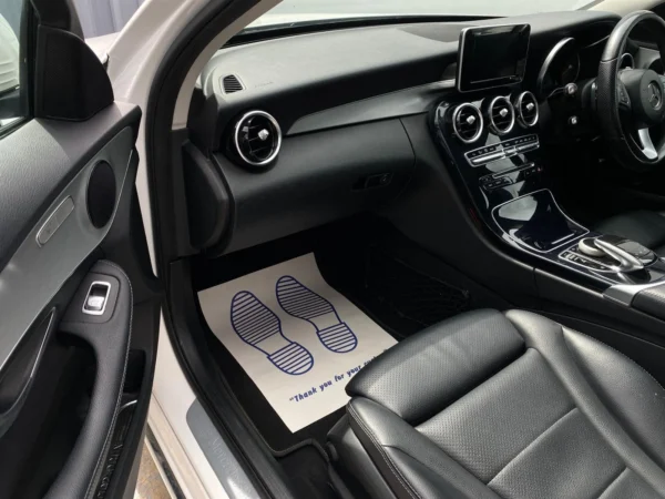 Mercedes-Benz, C-Class 2016 (16) - C200d Sport 4dr Auto-LV16WRR - Image 14